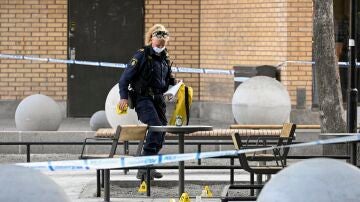 Mueren dos adolescentes y dos personas resultan heridas en un tiroteo en Estocolmo: hay dos detenidos