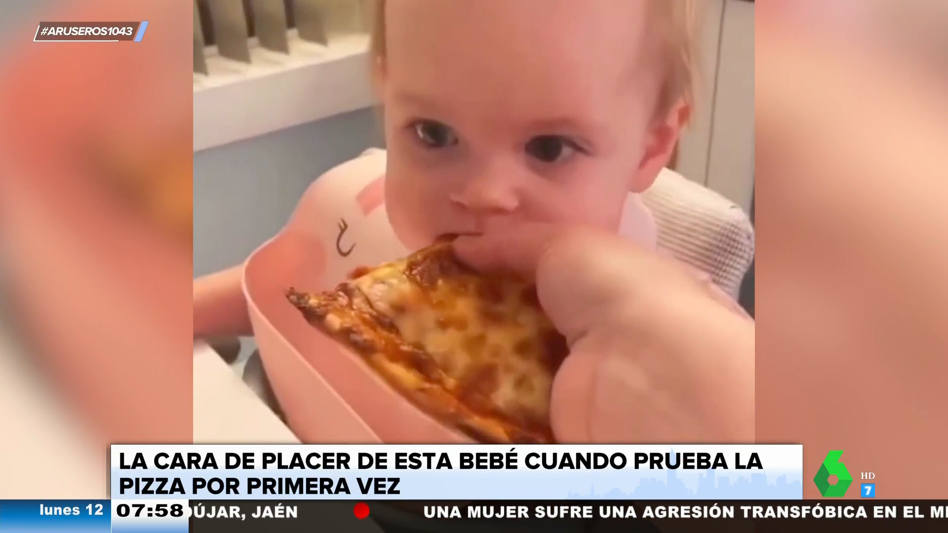 La divertida reacción de una bebé cuando prueba la pizza por primera vez:  