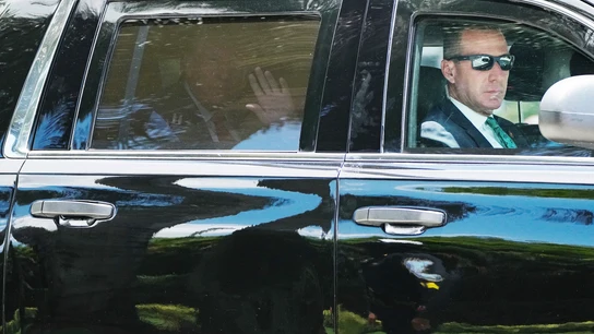 Donald Trump llega al tribunal de Miami para declarar por los papeles clasificados Donald Trump llega al tribunal de Miami para declarar por los papeles clasificados