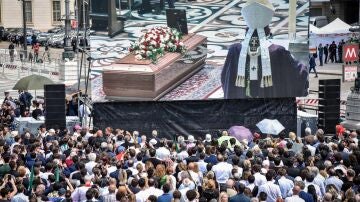 Italia despide a Berlusconi en un funeral de Estado