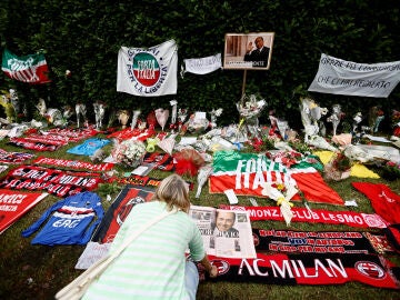 Italy bids farewell to Berlusconi with a state funeral in Milan Cathedral