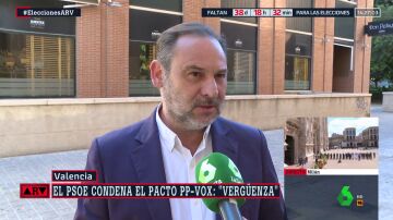 Ábalos ve "con horror" el pacto entre PP y Vox en Valencia: "Se ha hecho un paripé"