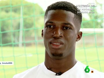 Un futbolista, sobre el racismo que sufre dentro y fuera del campo