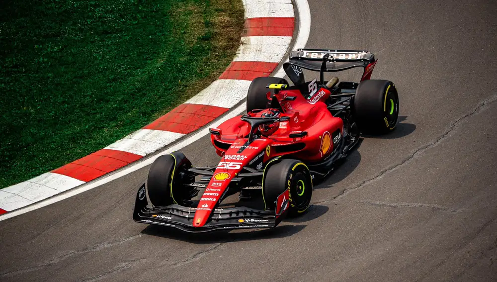Sainz fue el mejor Ferrari en la FP2