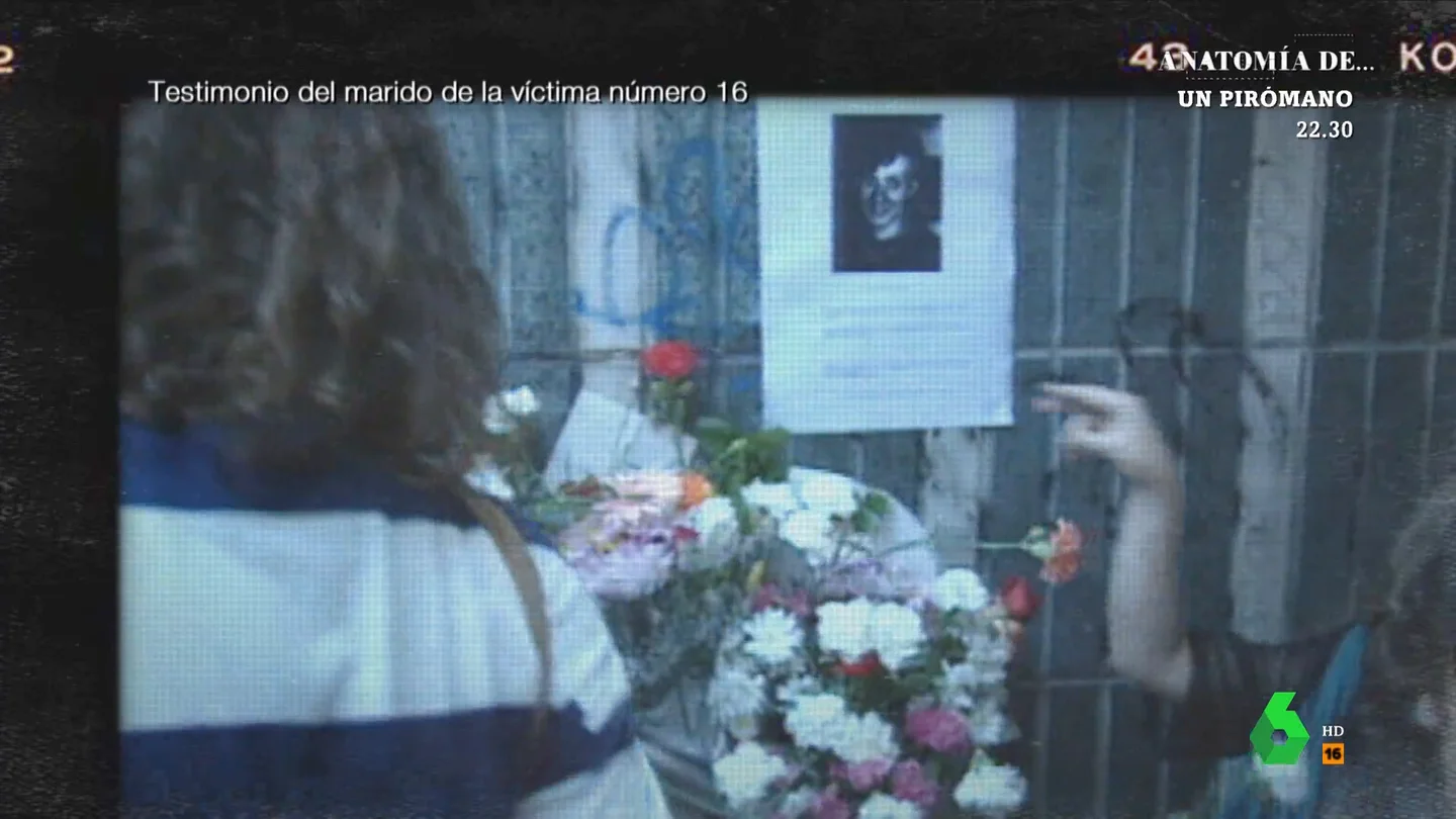 "Nos ha destruido la vida": el doloroso testimonio del viudo de Mari Carmen, asesinada por 'el loco del chándal' "Nos ha destruido la vida": el doloroso testimonio del viudo de Mari Carmen, asesinada por 'el loco del chándal'