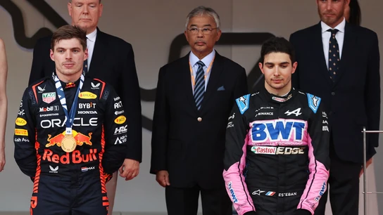 Max Verstappen y Esteban Ocon Max Verstappen y Esteban Ocon