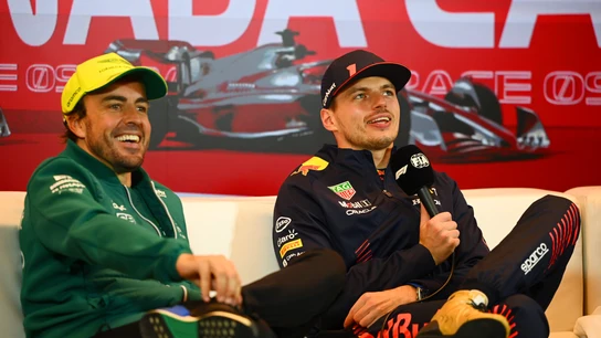 Fernando Alonso y Max Verstappen Fernando Alonso y Max Verstappen