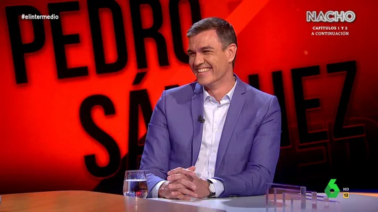 Pedro Sánchez responde a Wyoming sobre si usa boxer, slip o tanga Pedro Sánchez se enfrenta en El Intermedio a una pregunta indiscreta de un espectador del programa, que intenta averiguar cómo es la ropa interior del presidente del Gobierno. ¿Boxer, slip o tanga? Su divertida respuesta, en este vídeo.