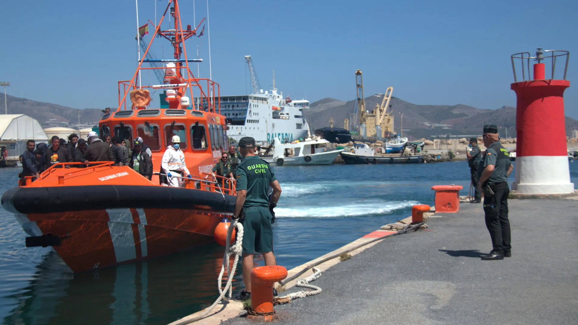 En la imagen, un buque de Salvamento Marítimo.