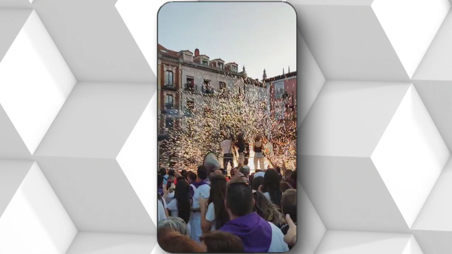 Susto en las Fiestas de Burgos: un cohete impacta en la zona de prensa y deja varios heridos leves Susto en las Fiestas de Burgos: un cohete impacta en la zona de prensa y deja varios heridos leves