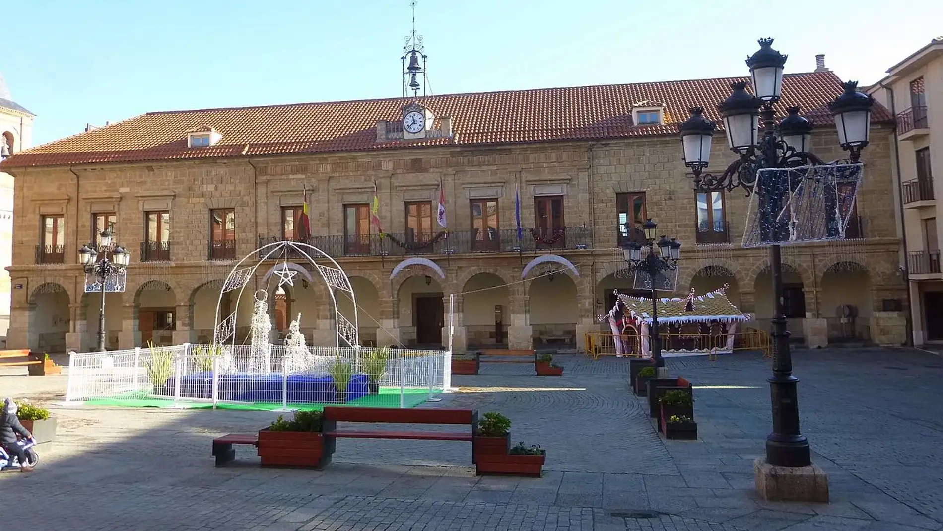 Plaza Mayor de Benavente: ¿qué nombre recibe cada edificio y por qué es tan especial?