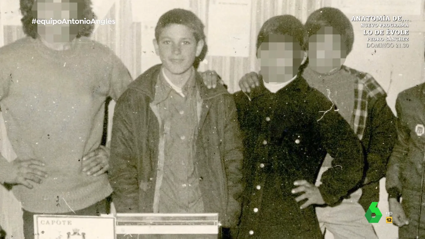 Un amigo de la infancia de Antonio Anglés: "Nos detenían, nos soltaban y a las tres horas nos habían detenido otra vez" Un amigo de la infancia de Antonio Anglés: "Nos detenían, nos soltaban y a las tres horas nos habían detenido otra vez"