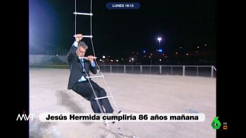 Desde su histórica forma de narrar hasta su llegada en helicóptero a Antena 3: la huella imborrable de Jesús Hermida