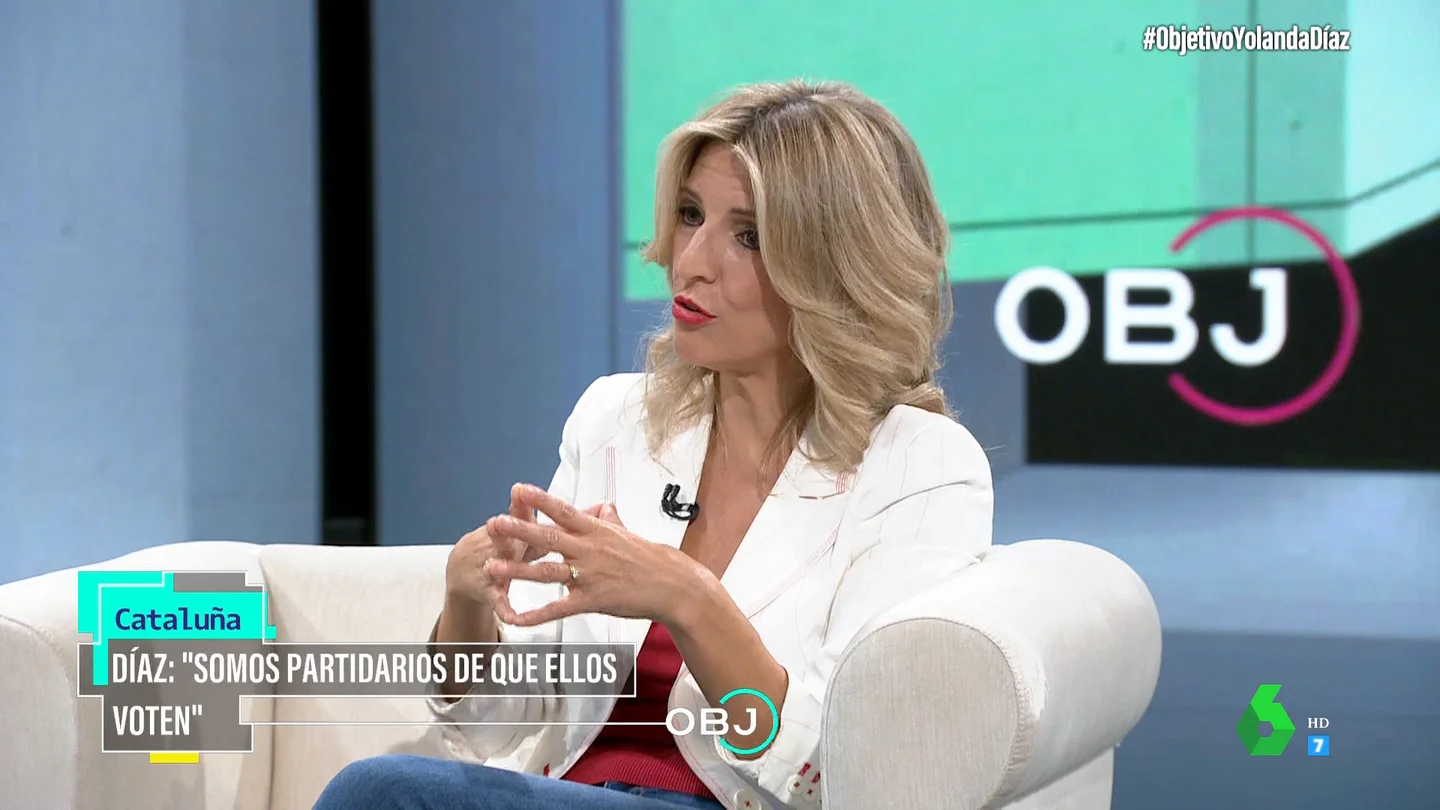 Yolanda Díaz aclara la postura de Sumar respecto al referéndum en Cataluña: "Somos partidarios de que voten, pero tras un acuerdo" Yolanda Díaz aclara la postura de Sumar respecto al referéndum en Cataluña: "Somos partidarios de que voten, pero tras un acuerdo"