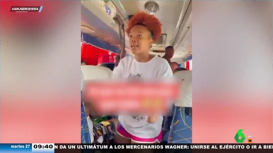 La indignación viral de una chica cuando se tiran un pedo en el autobús: "El que se tiró ese maldito pedo, que hable" La indignación viral de una chica cuando se tiran un pedo en el autobús: "El que se tiró ese maldito pedo, que hable"