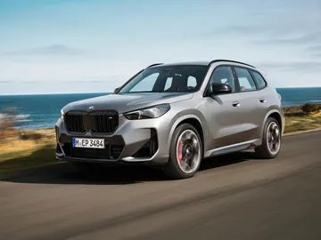 BMW presenta la versión más deportiva de su X1: 300 CV, tracción integral y un equipamiento plausible BMW presenta la versión más deportiva de su X1: 300 CV, tracción integral y un equipamiento plausible