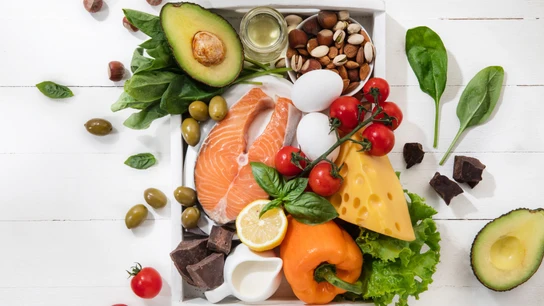 Un nutricionista revela la clave definitiva para elegir y mezclar bien proteínas y carbohidratos (tanto si quieres adelgazar como si no) Un nutricionista revela la clave definitiva para elegir y mezclar bien proteínas y carbohidratos (tanto si quieres adelgazar como si no)