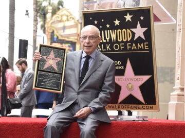 Actor Alan Arkin, Oscar winner for his role in ‘Little Miss Sunshine,’ dies at 89