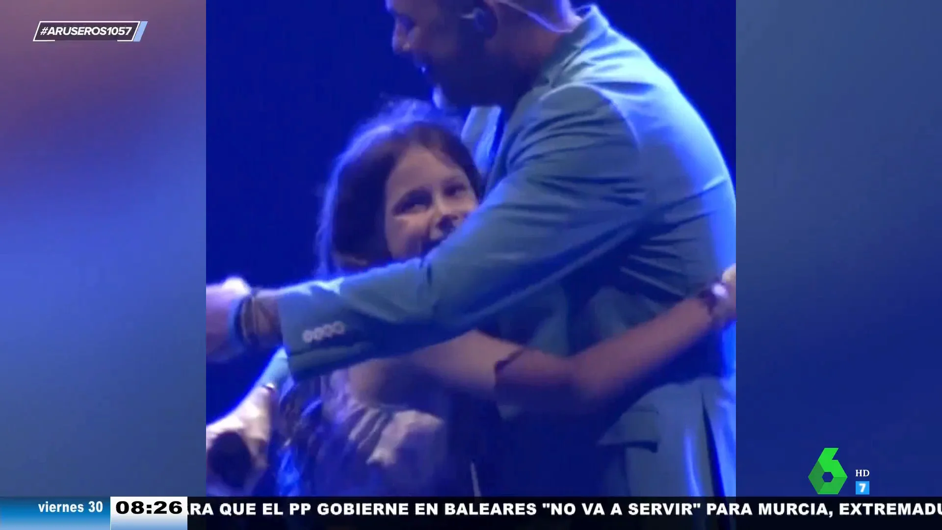 El emotivo mensaje de la hija de Alejandro Sanz al público en pleno concierto: "Gracias por querer a mi padre y apoyarlo"