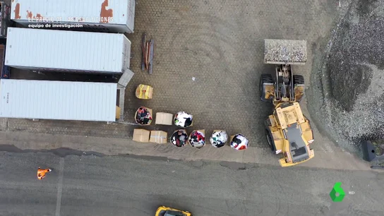 Las imágenes que demuestran que Amazon destruye productos nuevos por tratarse de devoluciones Las imágenes que demuestran que Amazon destruye productos nuevos por tratarse de devoluciones