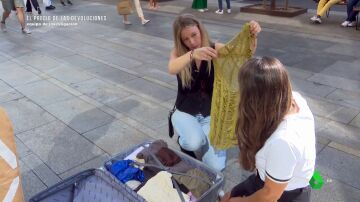 Una estilista reconoce que va a devolver ropa usada por un valor de 830 euros: "Las etiquetas se quitan"