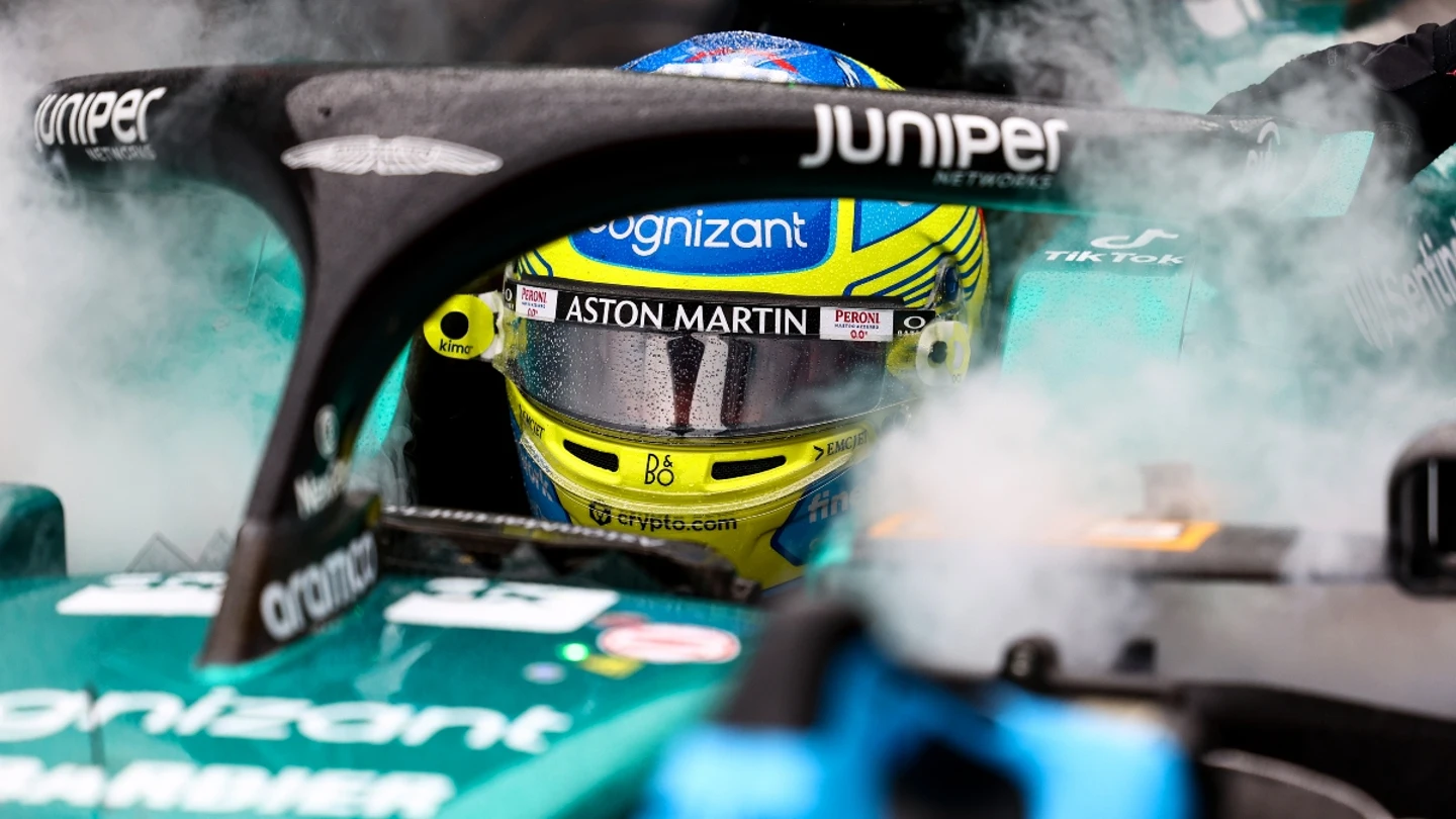 Fernando Alonso, en el Aston Martin Fernando Alonso, en el Aston Martin