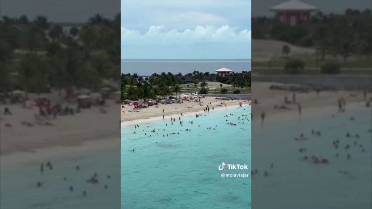 La isla privada con aguas cristalinas que tiene una empresa de cruceros únicamente para sus pasajeros La isla privada con aguas cristalinas que tiene una empresa de cruceros únicamente para sus pasajeros