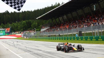 Enésima sobrada de Red Bull, no descarta ganar todas las carreras 