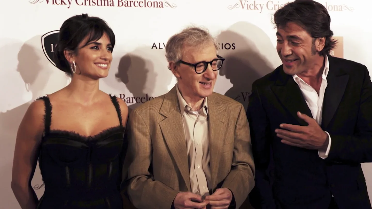 Penélope Cruz, Javier Bardem y un amor de película: así se enamoraron detrás de las cámaras en 'Vicky, Cristina, Barcelona' Penélope Cruz, Javier Bardem y un amor de película: así se enamoraron detrás de las cámaras en 'Vicky, Cristina, Barcelona'