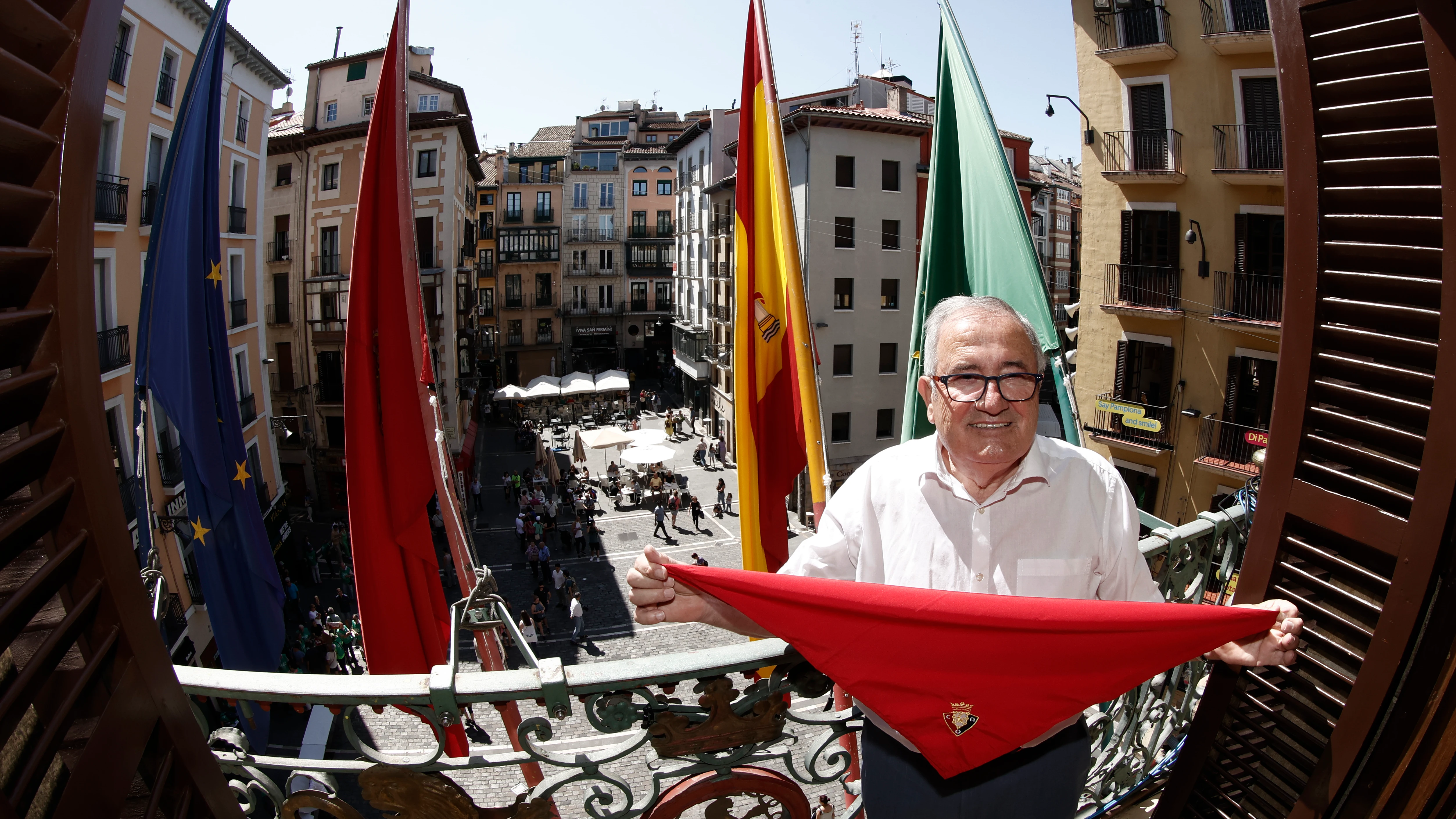 El presidente de Osasuna, Luis Sabalza, encargado de lanzar el chupinazo de San Fermín en 2023