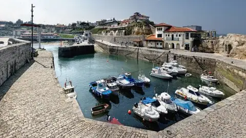 Puerto de Comillas Puerto de Comillas