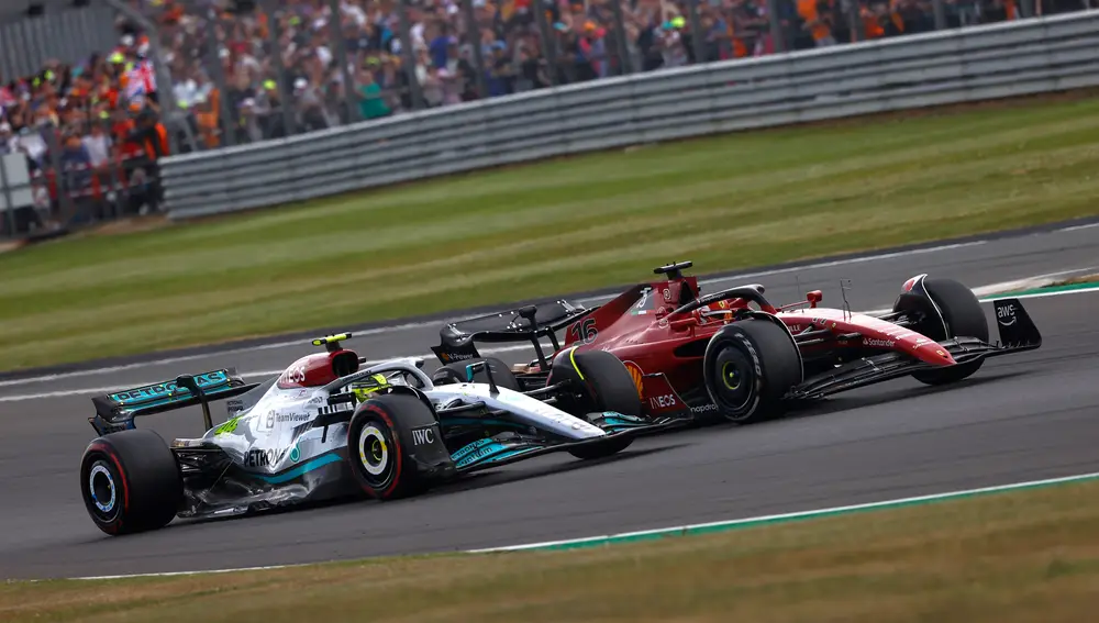 Lucha de Hamilton y Leclerc en el GP de Gran Bretaña de 2022