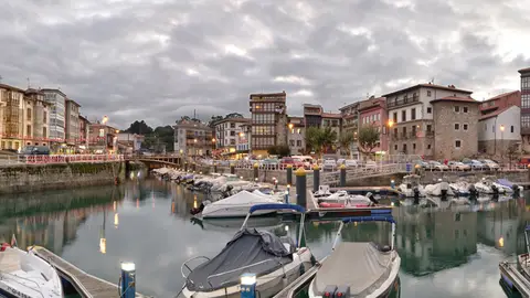 Puerto de Llanes Puerto de Llanes