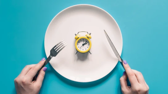 Una nutricionista revela lo que debes saber si quieres realmente hacer ayuno intermitente Una nutricionista revela lo que debes saber si quieres realmente hacer ayuno intermitente