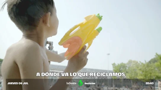 Reciclaje en la piscina: en qué objetos del verano se convierten los envases que reciclamos Reciclaje en la piscina: en qué objetos del verano se convierten los envases que reciclamos