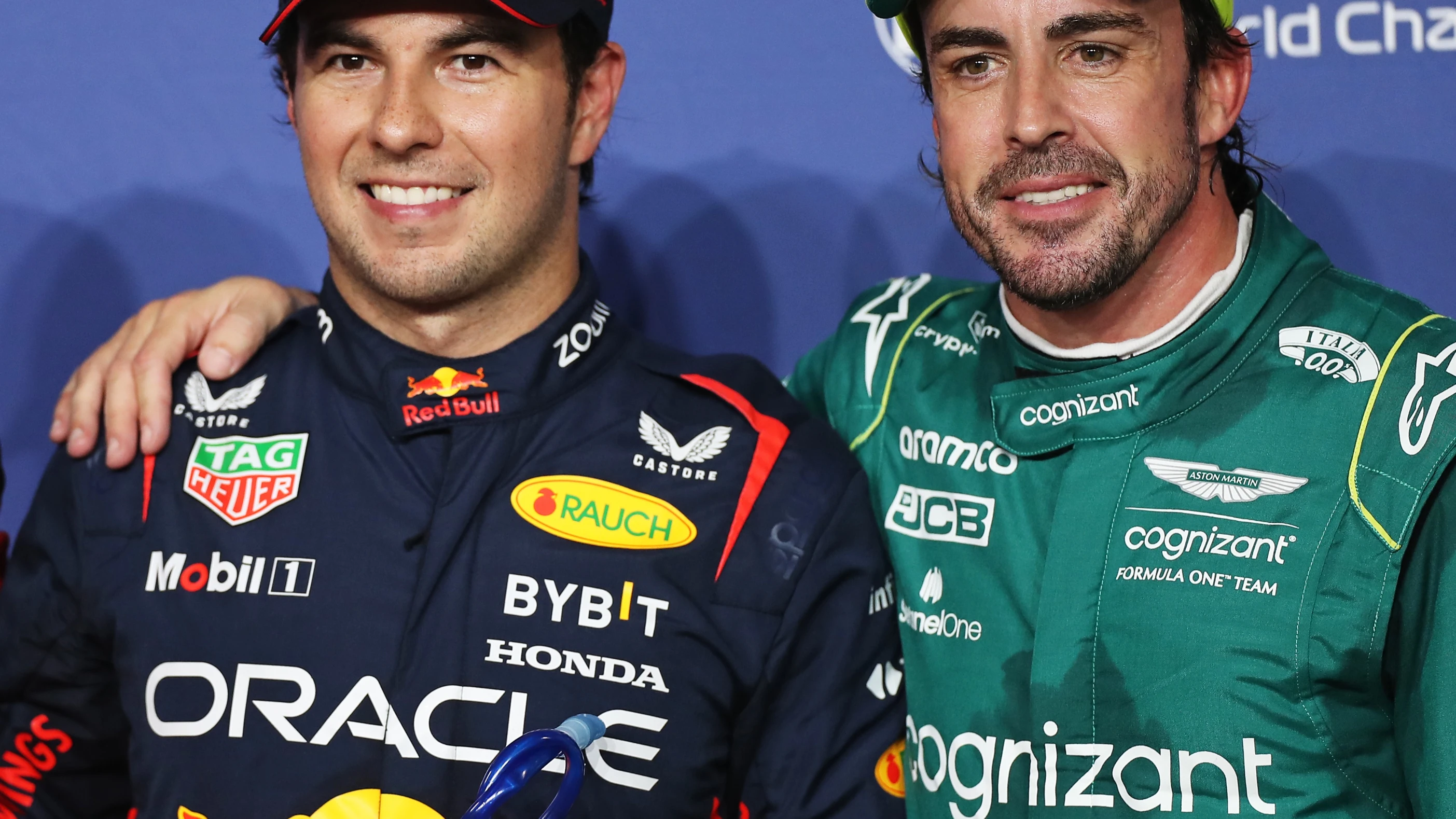 Checo Pérez y Fernando Alonso