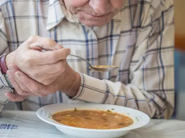 10 síntomas tempranos y poco conocidos del Párkinson 10 síntomas tempranos y poco conocidos del Párkinson