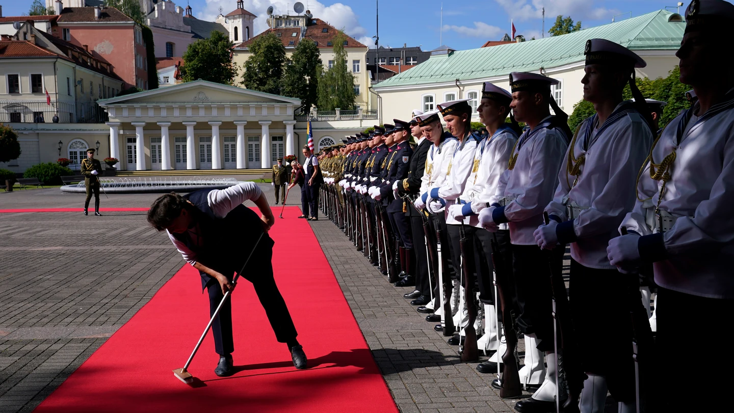 Joe Biden paritcipará en la ceremonia oficial de llegada con el presidente de Lituania, Gitanas Nauseda, este martes 11 de julio. Joe Biden paritcipará en la ceremonia oficial de llegada con el presidente de Lituania, Gitanas Nauseda, este martes 11 de julio.
