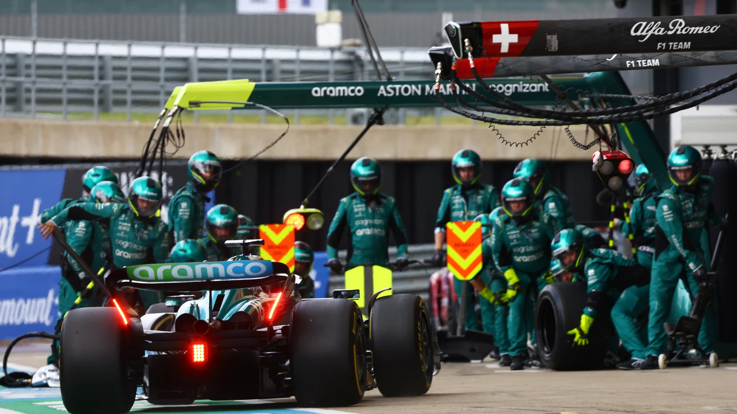Aston Martin en el GP de Gran Bretaña de F1 Aston Martin en el GP de Gran Bretaña de F1