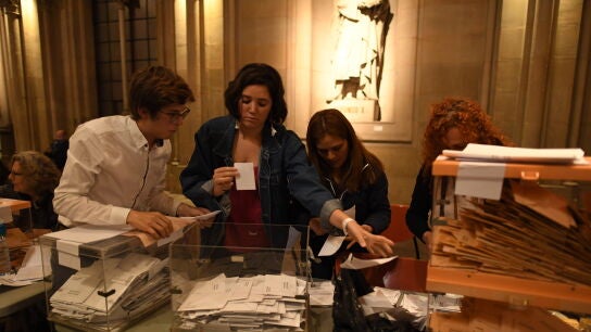 Recuento de votos en las elecciones de abril de 2019