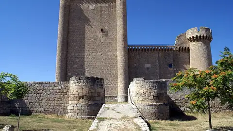 Castillo de Villafuerte de Esgueva Castillo de Villafuerte de Esgueva