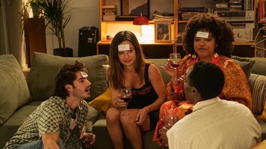 Jimmy Castro y Tai Fati dan vida a las personas más importantes para David (Álvaro Mel), en 'Un cuento perfecto'. Jimmy Castro y Tai Fati dan vida a las personas más importantes para David (Álvaro Mel), en 'Un cuento perfecto'.