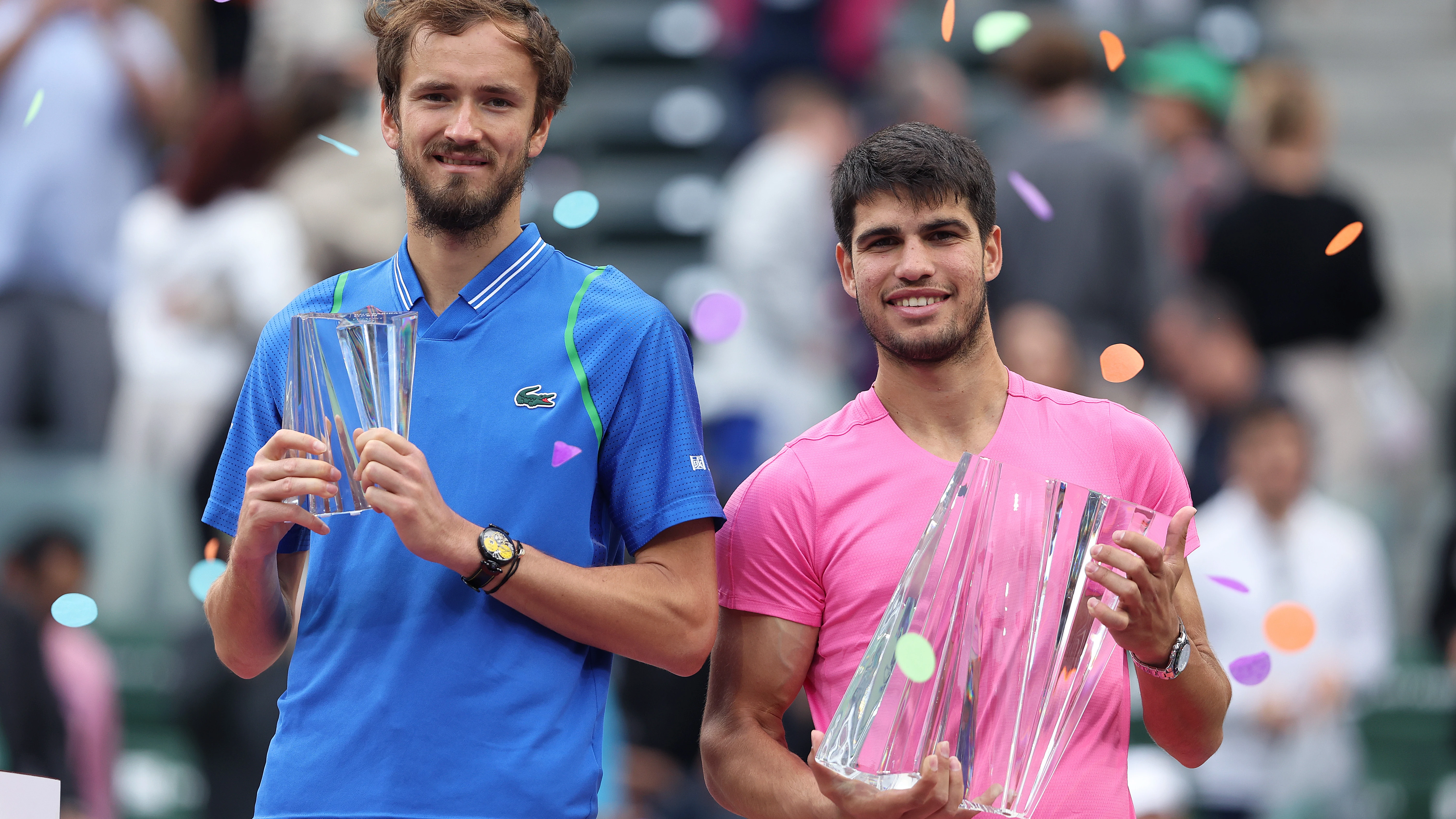 Carlos Alcaraz y Daniil Medvedev en la final de Indian Wells 2023