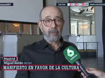 Miguel Rellán sobre la prohibición de obras de teatro: &quot;¿Lo siguiente qué va a ser? ¿Una pira de libros en la Plaza Mayor?&quot;
