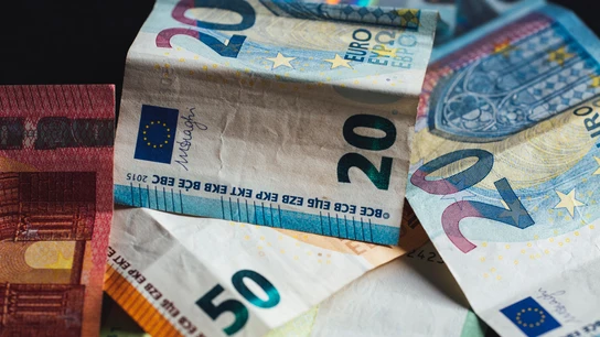 Ahora puedes votar cómo quieres que sean los nuevos billetes de euro: así puedes hacerlo Ahora puedes votar cómo quieres que sean los nuevos billetes de euro: así puedes hacerlo