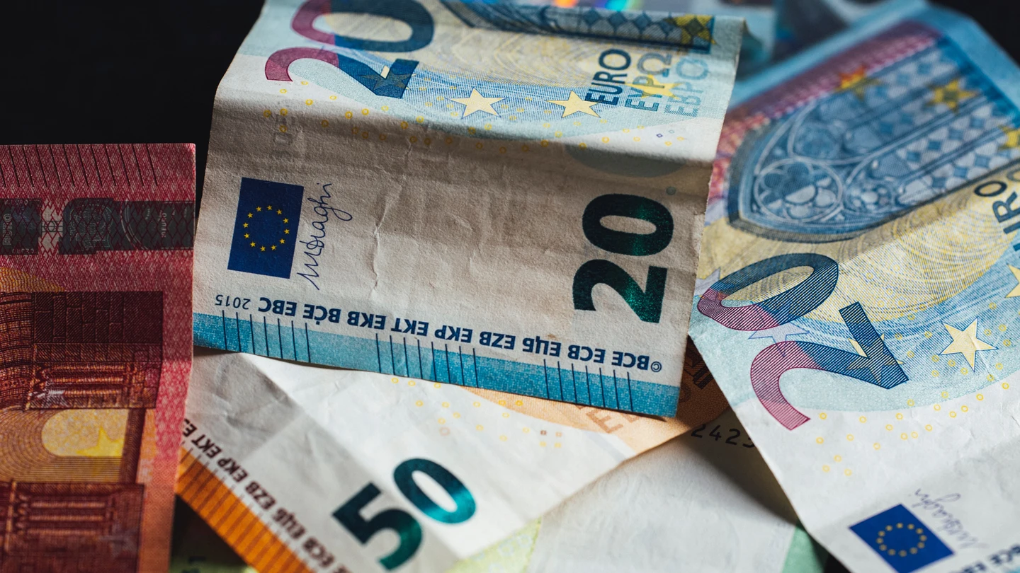 Ahora puedes votar cómo quieres que sean los nuevos billetes de euro: así puedes hacerlo Ahora puedes votar cómo quieres que sean los nuevos billetes de euro: así puedes hacerlo