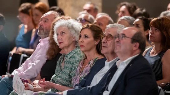 Personalidades de la cultura, la política y los sindicatos plantan cara a la censura de PP y Vox Personalidades de la cultura, la política y los sindicatos plantan cara a la censura de PP y Vox