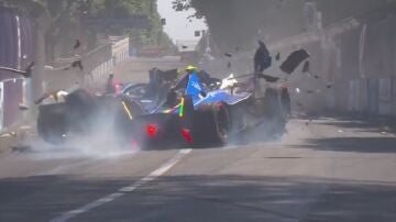 El accidente entre Sam Bird y Edoardo Mortara en el ePrix de Roma