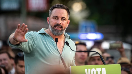 El candidato de Vox a la presidencia del Gobierno, Santiago Abascal, participa en un acto de campaña en el marco de las elecciones generales este lunes, en Toledo. El candidato de Vox a la presidencia del Gobierno, Santiago Abascal, participa en un acto de campaña en el marco de las elecciones generales este lunes, en Toledo.