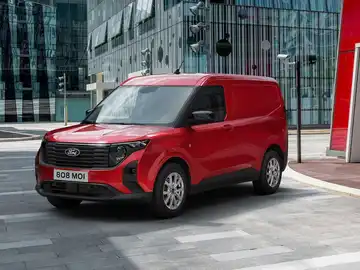 El nuevo comercial pequeño de Ford ya está a la venta en España El nuevo comercial pequeño de Ford ya está a la venta en España